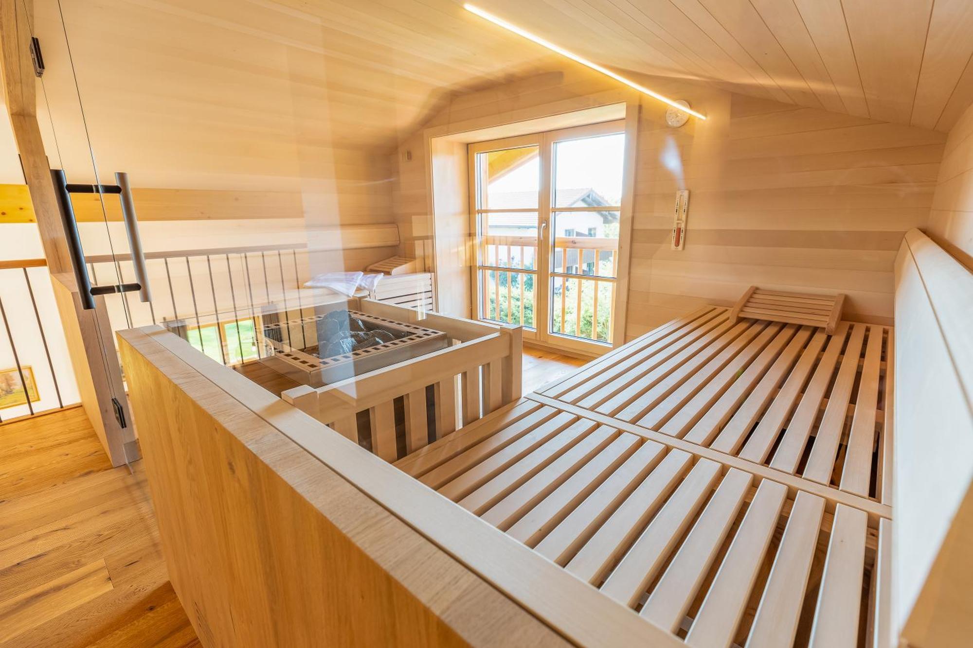Graf Chiemo Suites - Direkt Am Chiemsee Mit Separatem Seezugang Chieming Εξωτερικό φωτογραφία