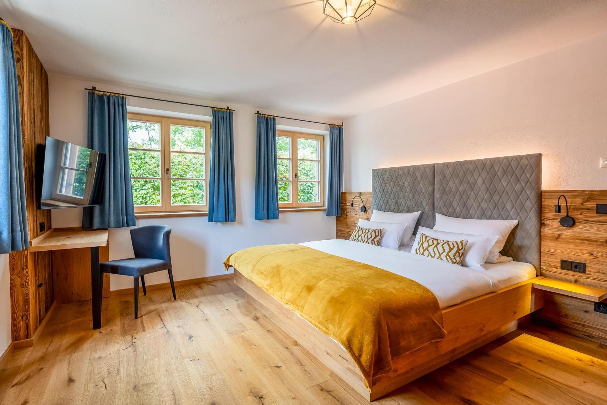 Graf Chiemo Suites - Direkt Am Chiemsee Mit Separatem Seezugang Chieming Εξωτερικό φωτογραφία