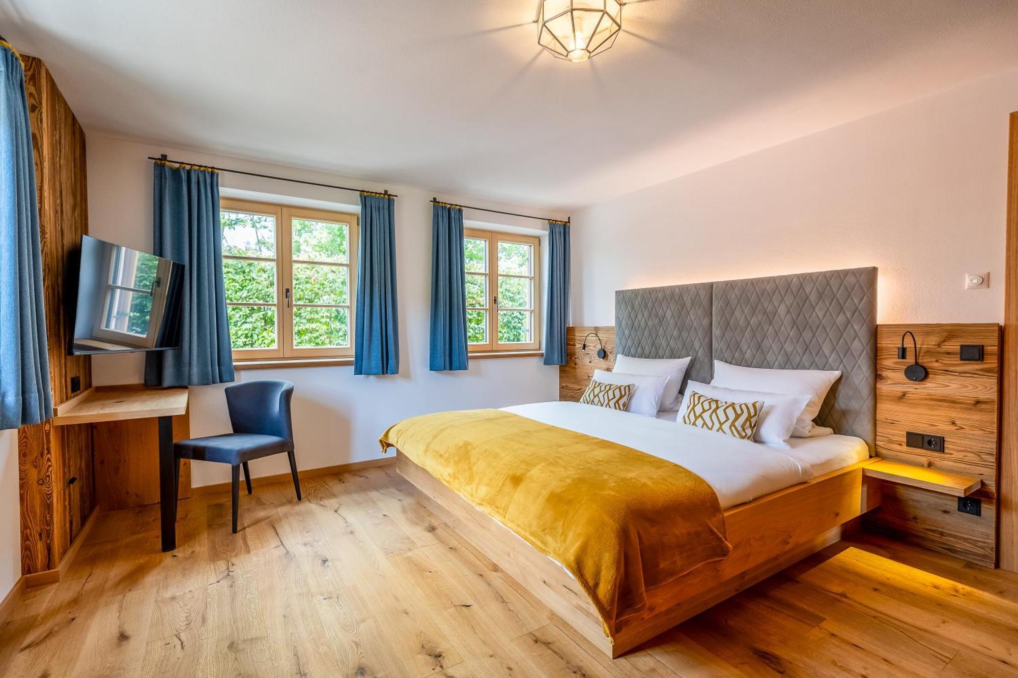 Graf Chiemo Suites - Direkt Am Chiemsee Mit Separatem Seezugang Chieming Εξωτερικό φωτογραφία